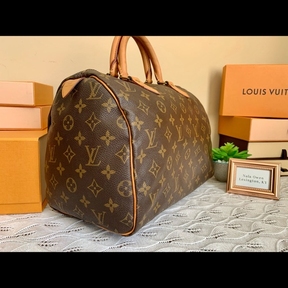 Louis Vuitton Monogram Speedy 30 - Picture 10 of 16